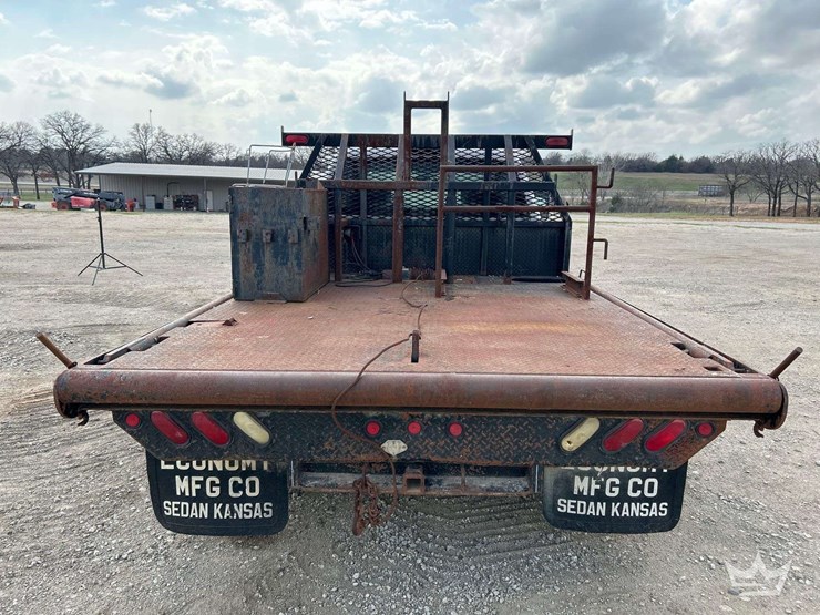 2008-gmc-3500-hd-4x4-ext.-cab-9ft.-flatbed-truck-image-28