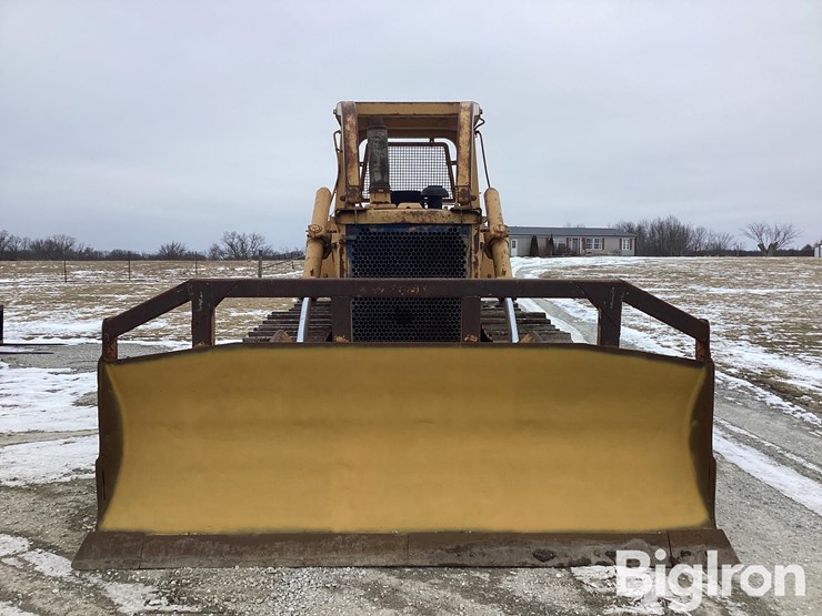 komatsu-d68e-image-2