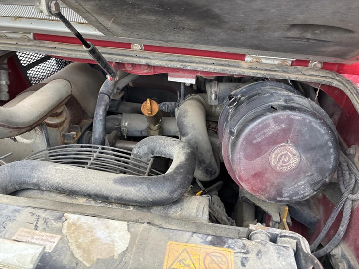 takeuchi-tl250-image-42