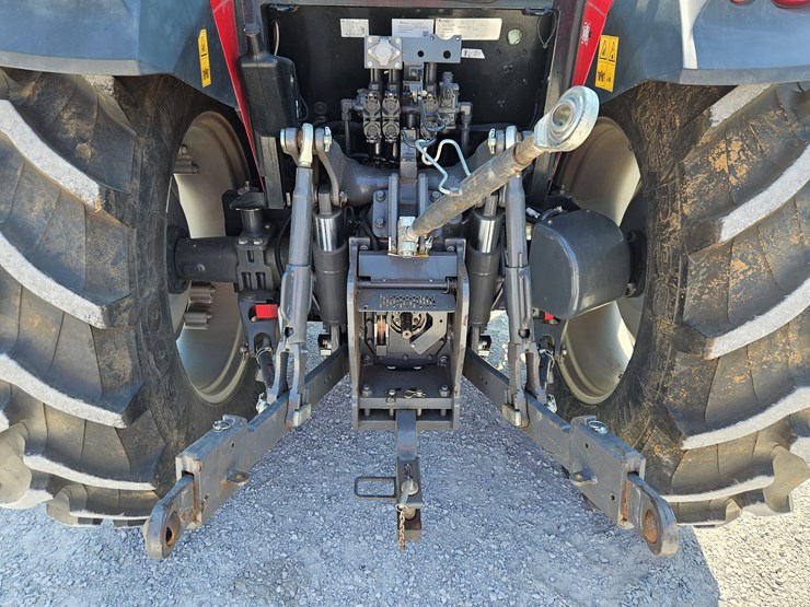 2019-massey-ferguson-6713-image-11