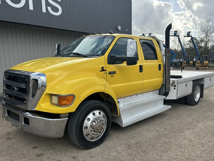 2007-ford-f650-image-1