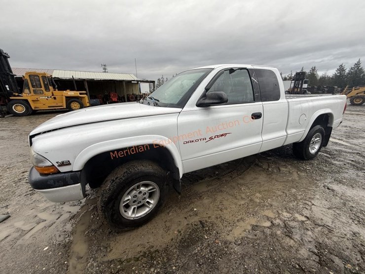 1999-dodge-dakota-image-2
