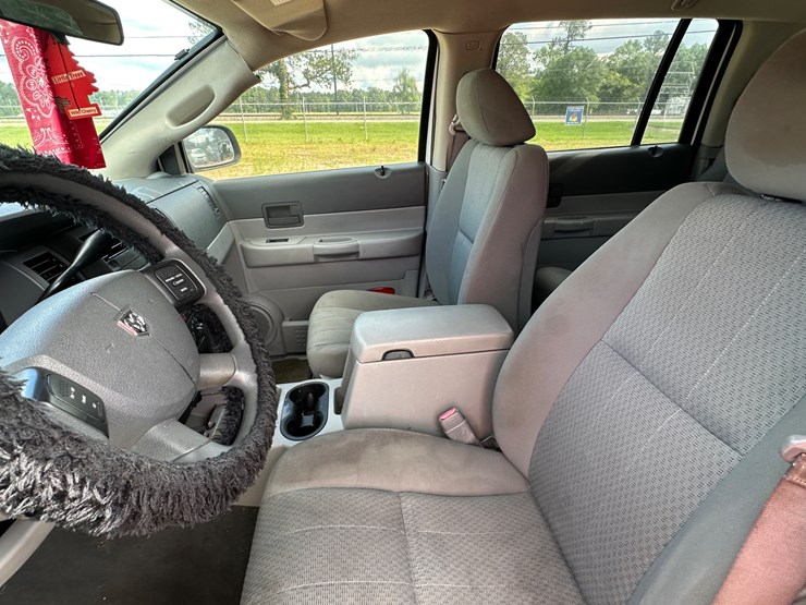 2009-dodge-durango-image-44