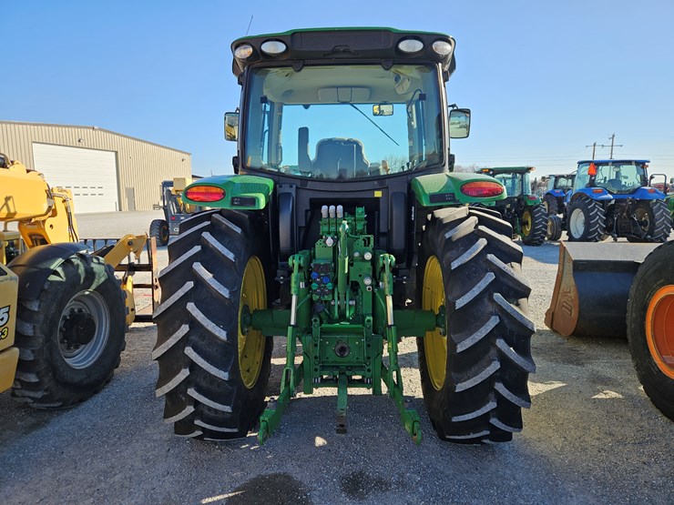 2017-john-deere-6130r-image-6