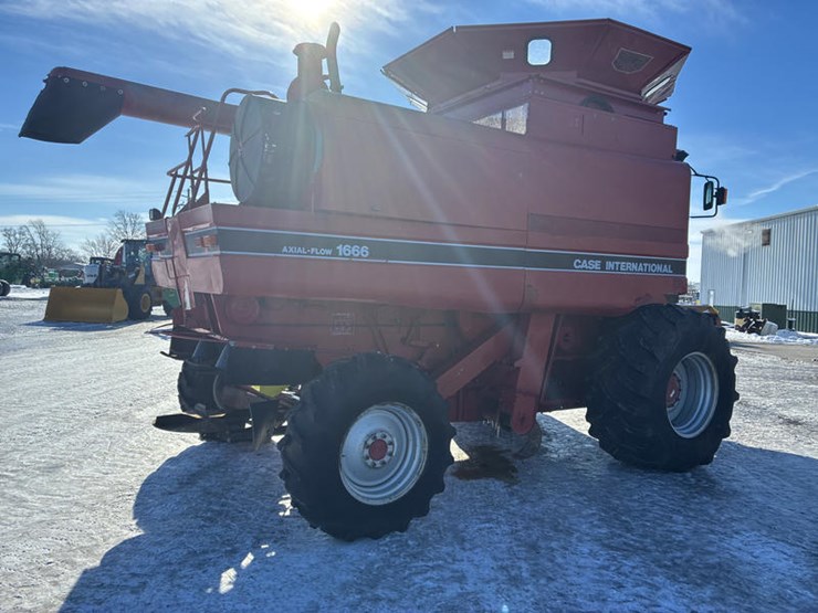1994-case-ih-1666-image-6