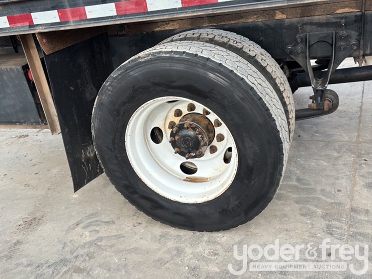 2015-international-4400-image-16