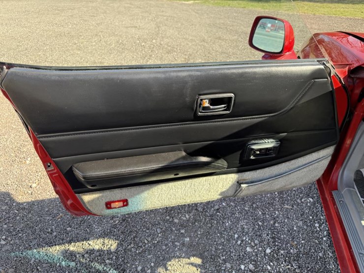 #331-•-1983-nissan-datsun-280zx-image-18