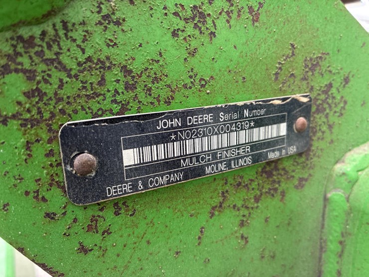 john-deere-2310-image-2