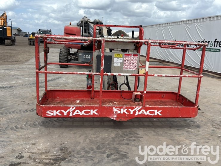 2017-skyjack-sj63aj-image-39