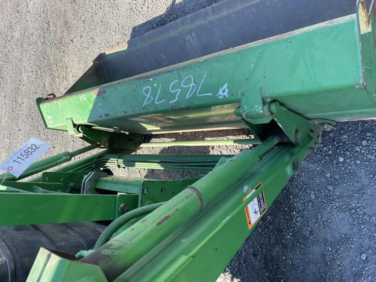 john-deere-4200-image-4