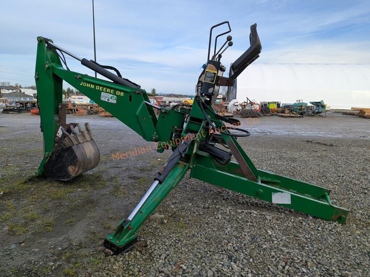 john-deere-8b-image-2