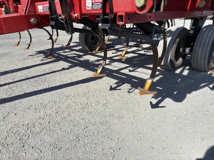 case-ih-200-image-25