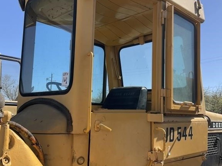 john-deere-544-image-7