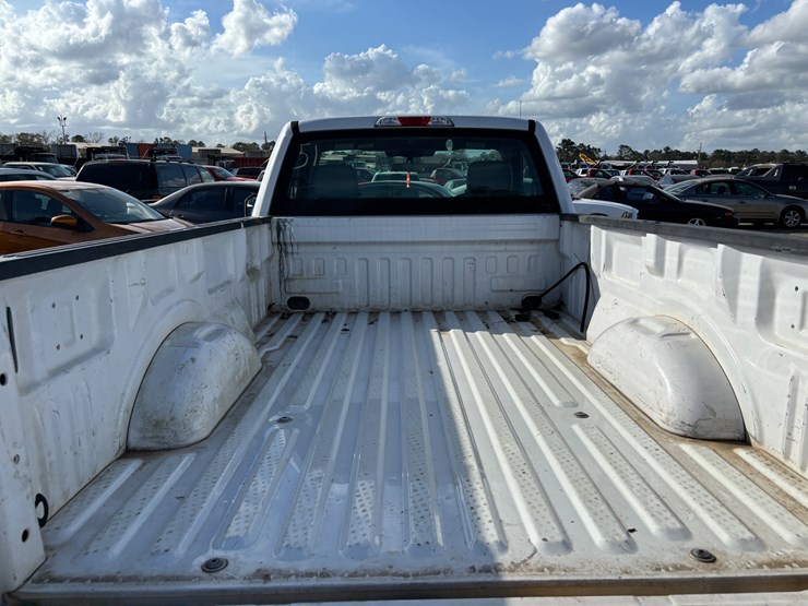 2014-ford-f150-image-10