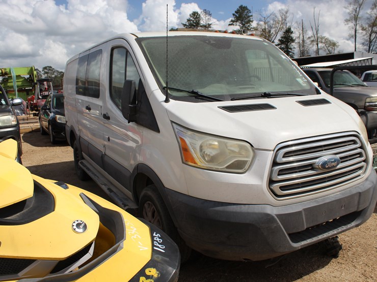 2016-ford-transit-image-2