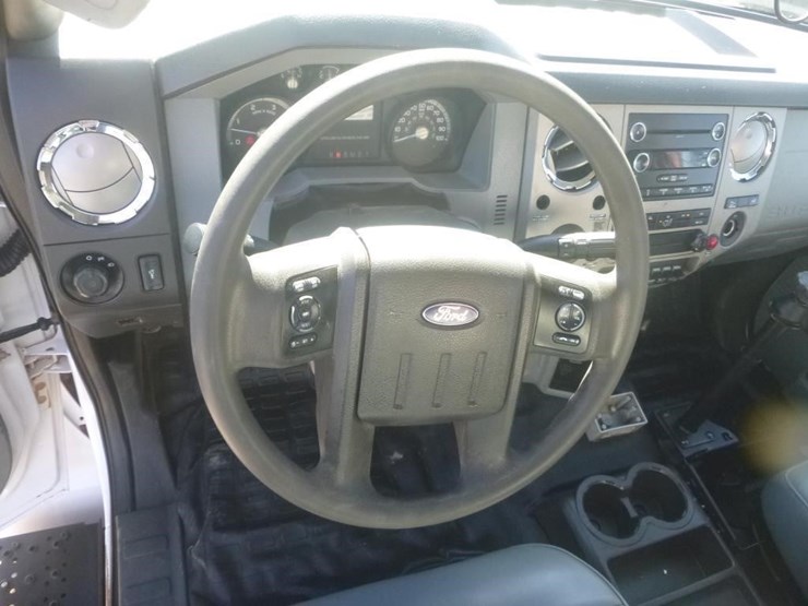 2017-ford-f750-image-28