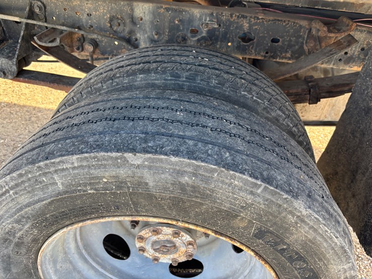 2000-ford-f450-image-4