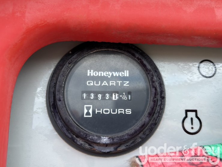 2017-skyjack-sj63aj-image-45