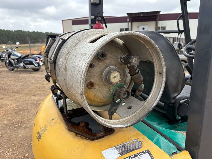 2005-komatsu-fg25st-14-image-18