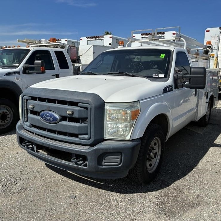 2013 FORD F250 SD