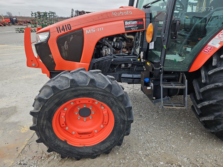 2020-kubota-m5-111-image-3