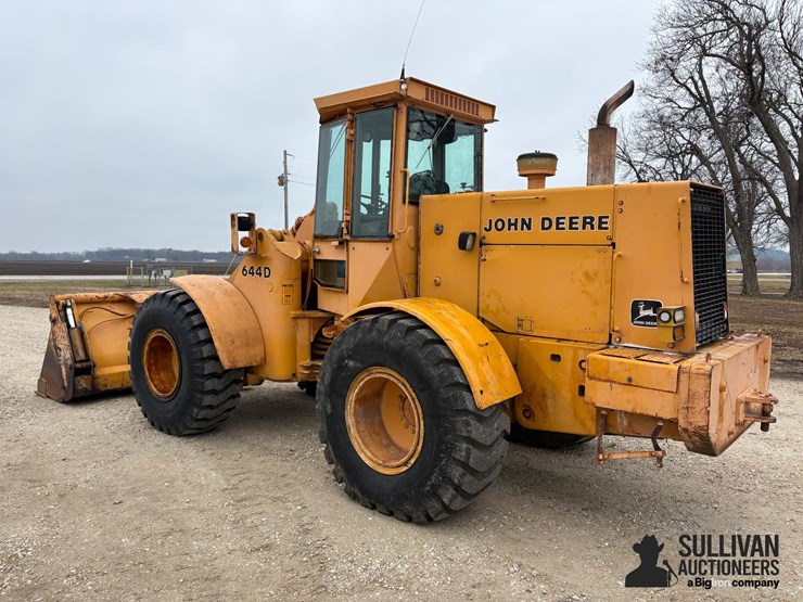 deere-644d-image-7