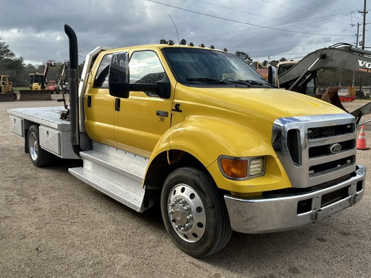 2007-ford-f650-image-7