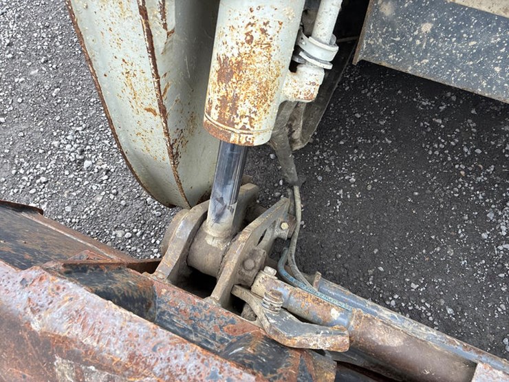 takeuchi-tl250-image-15