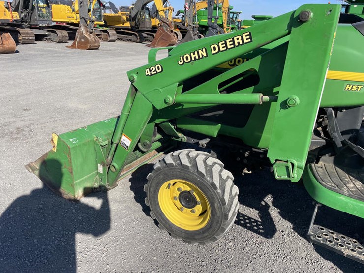 john-deere-4200-image-15