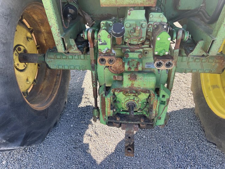 john-deere-4230-image-13