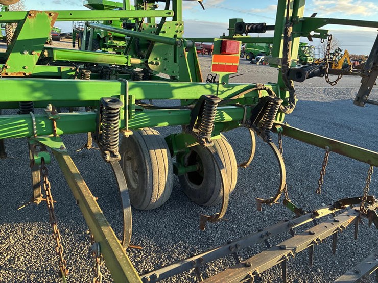 2002-john-deere-2200-image-32