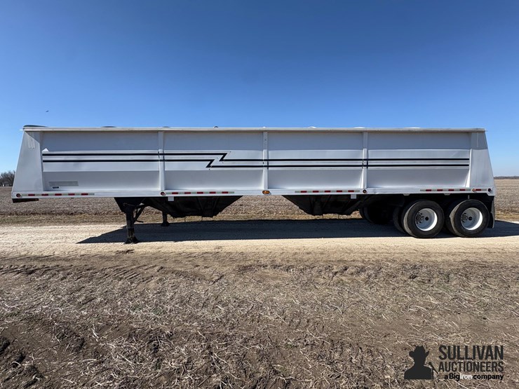 2002-wheeler-hopper-bottom-40'-t/a-grain-trailer-image-8