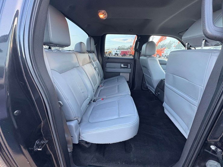 2014-ford-f150-xlt-image-23
