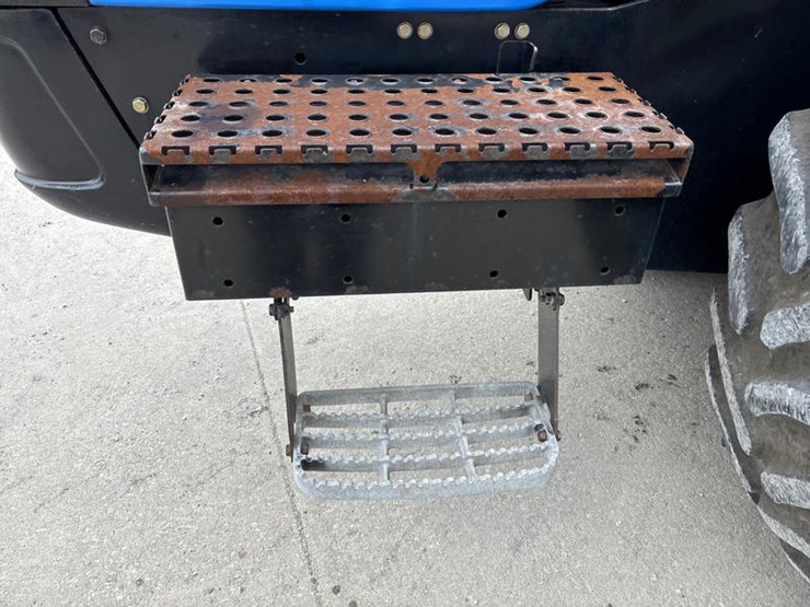 2002-new-holland-tj275-image-36