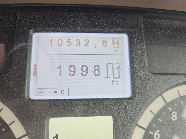 2016-john-deere-6120m-image-16