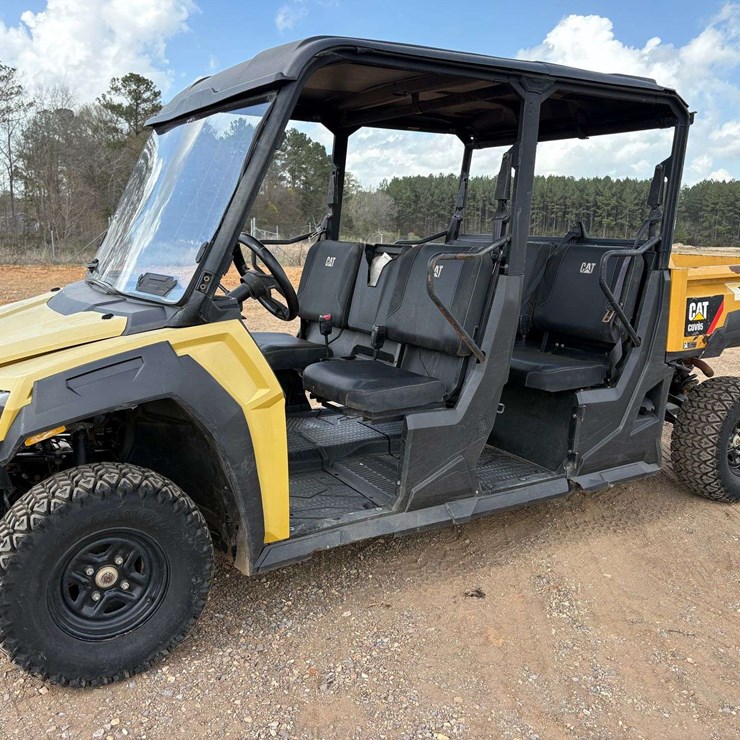 2020 Caterpillar CUV85 4 Door 4x4 UTV (1,090 Hours)