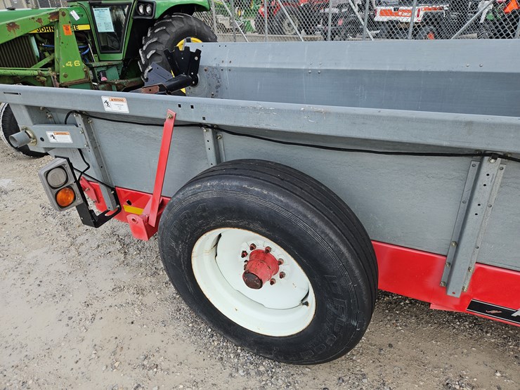 2014-agco-3722-image-5