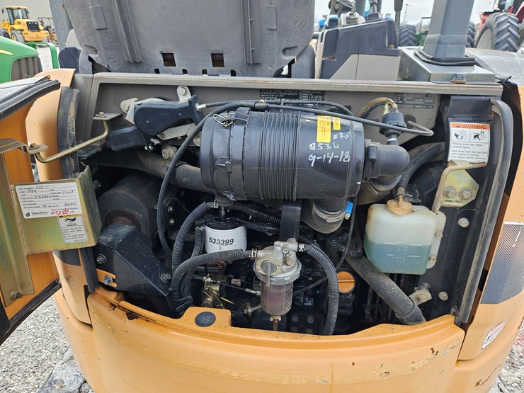 2012-case-cx31b-image-17