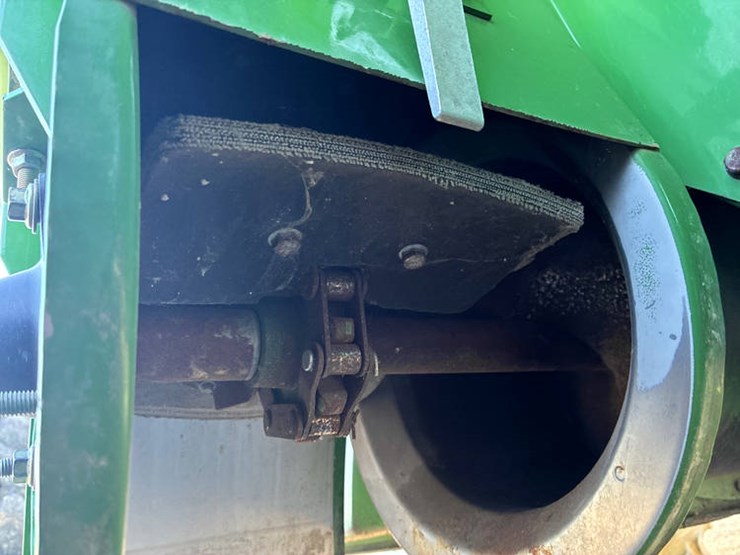 2000-john-deere-9550-image-49