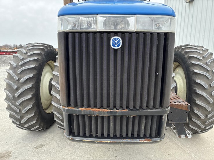 2002-new-holland-tj275-image-12