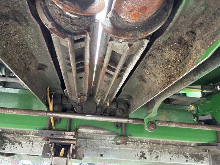 2015-john-deere-612c-image-31