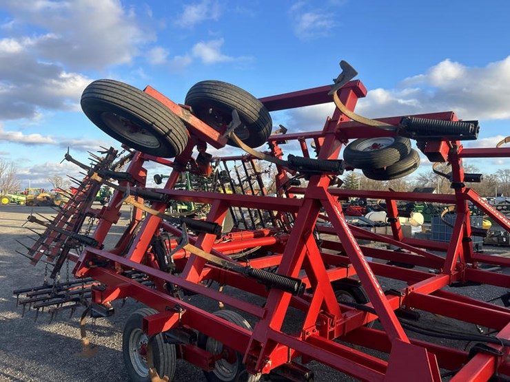 case-ih-4600-image-31