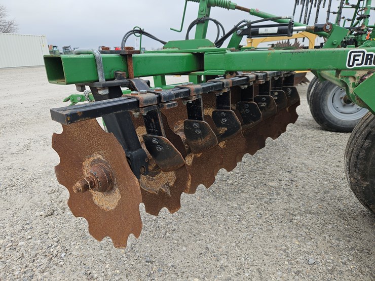 2019-frontier-dh1512-image-9