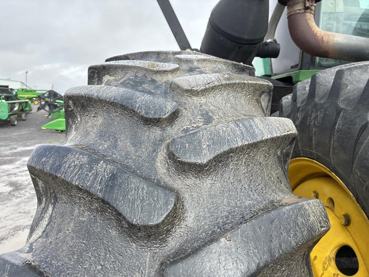 2000-john-deere-9100-image-43