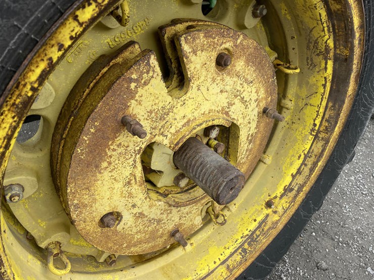 1977-john-deere-4230-image-26