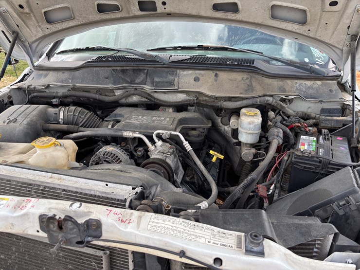 2008-dodge-3500-image-15