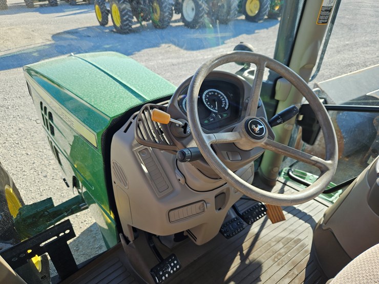 2017-john-deere-6130r-image-15