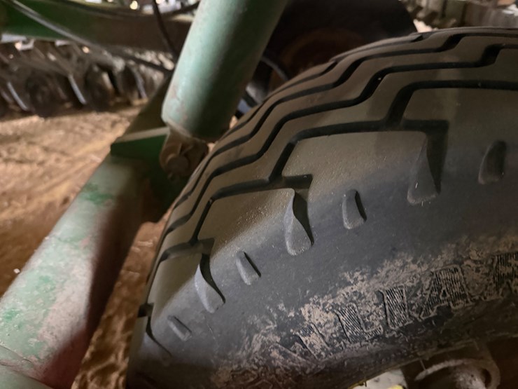 john-deere-455-image-21