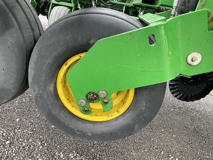 john-deere-1780-image-15