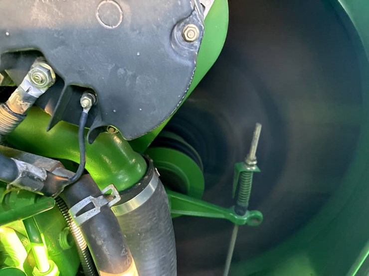 2000-john-deere-9550-image-57